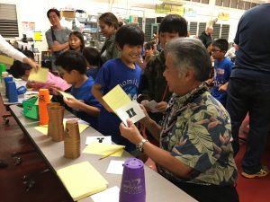 Gov. Ige and students at Momilani's "Everyone Can Code" event.