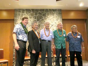 THE BIG PICTURE: Governor Ige joined Hawaii Business editor Steve Petranik and past governors George Ariyoshi, John Waihee and Ben Cayetano at the Aug. 9 “Visions” event.