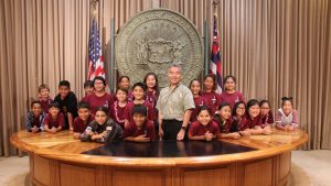 FACES OF THE FUTURE: Gov. Ige with Pearl City Highlands robotics team members, who have competed nationally.