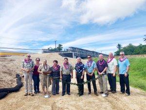 Gov. Ige with federal, state and county partners at Hanapepe River Bridge.