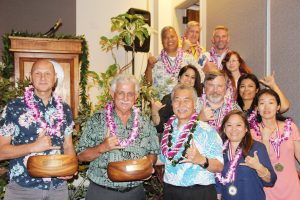 Gov. Ige with the winners of the top team, manager and employee of the year awards.