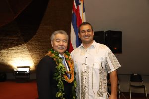 Governor Ige with En Young, general manager of Sensei Farms Lana'i.