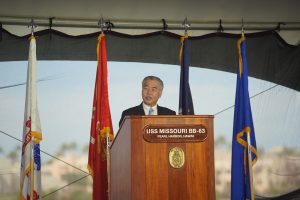 Governor Ige addresses the audience of veterans, top military officials and community leaders.